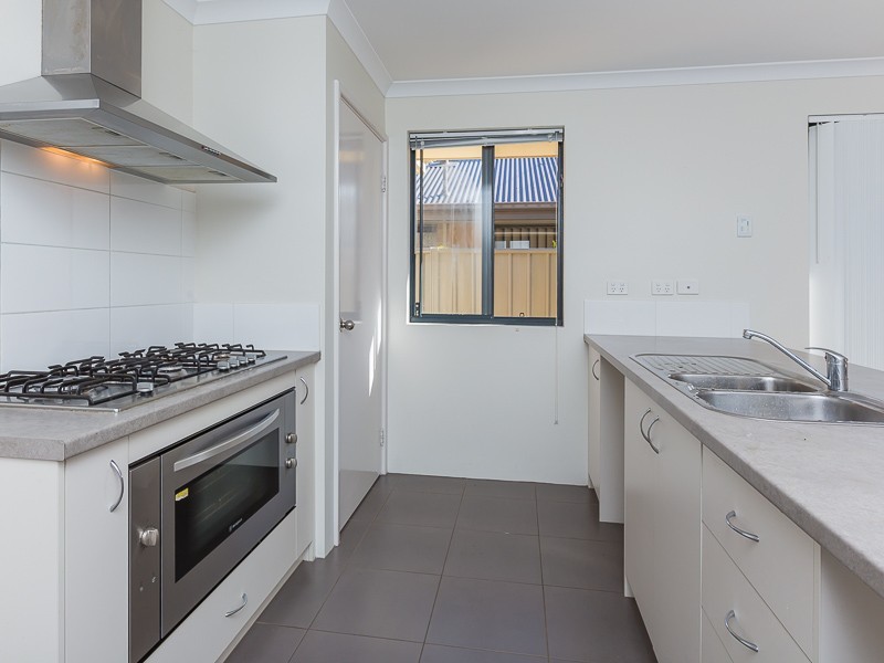 19 Oatlands Vista, Wellard WA 6170