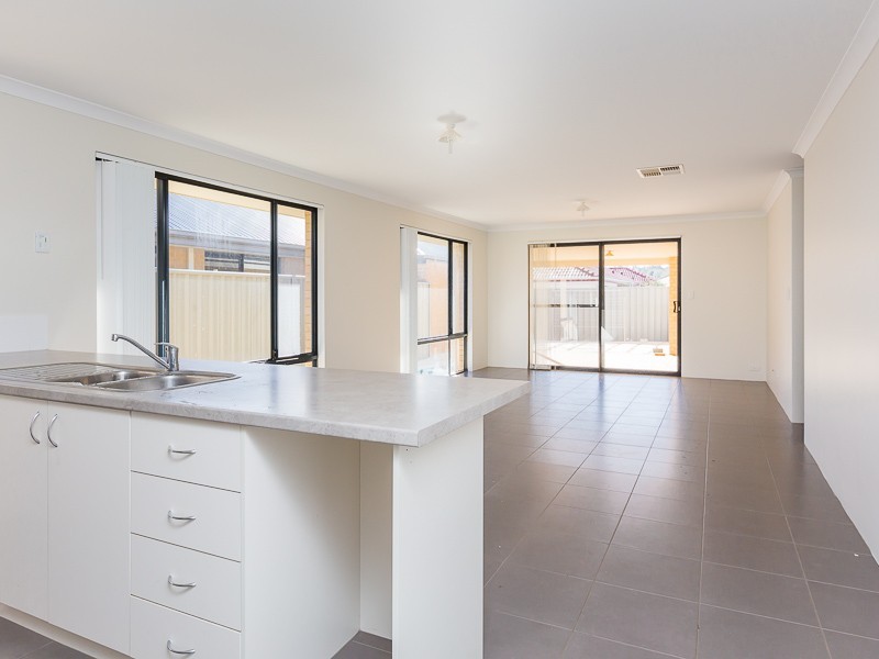 19 Oatlands Vista, Wellard WA 6170