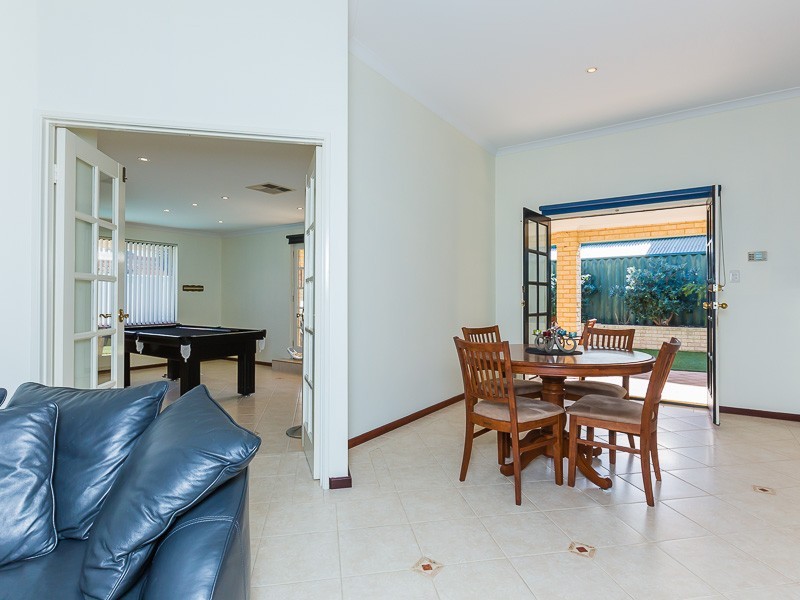 1 Venice Retreat, Warnbro WA 6169