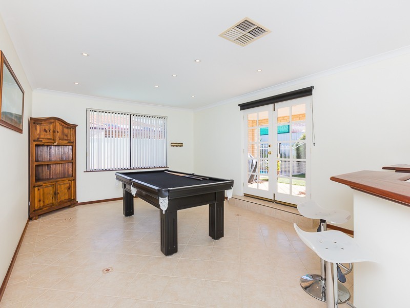 1 Venice Retreat, Warnbro WA 6169