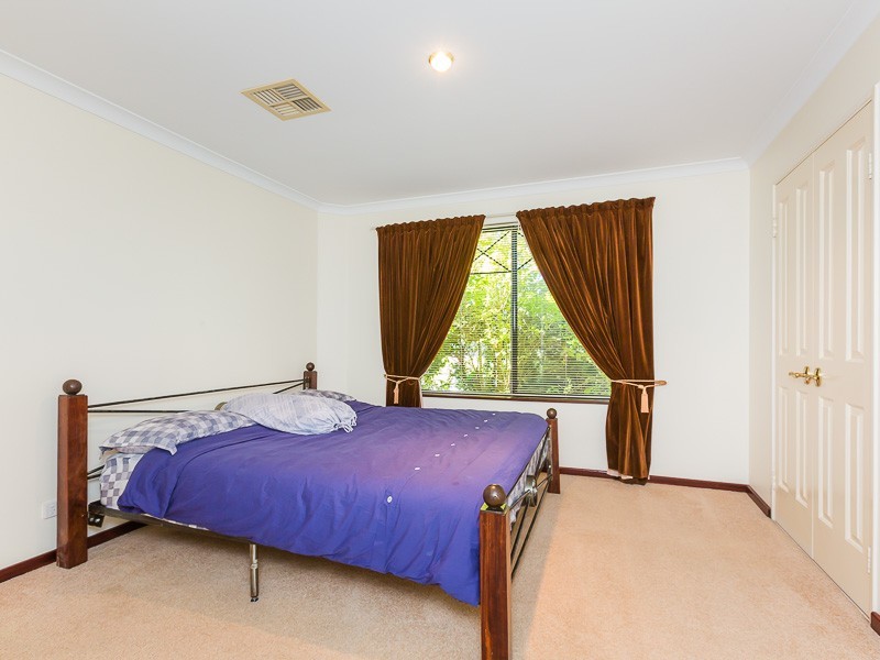 1 Venice Retreat, Warnbro WA 6169