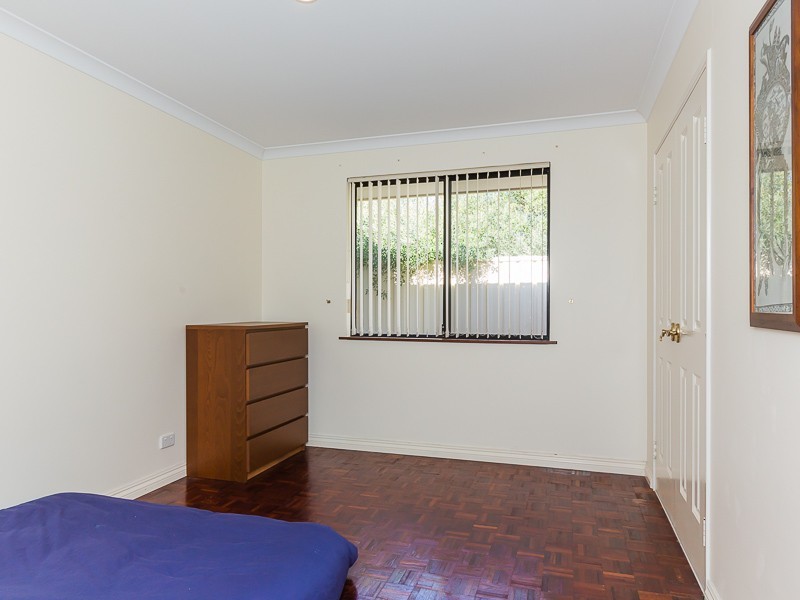 1 Venice Retreat, Warnbro WA 6169