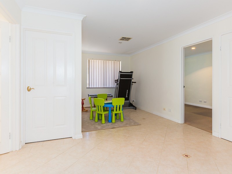 1 Venice Retreat, Warnbro WA 6169