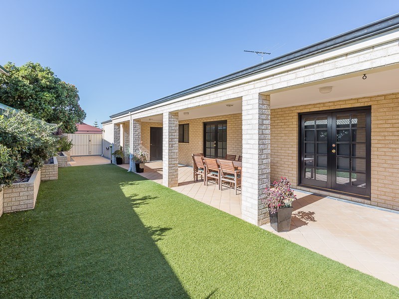 1 Venice Retreat, Warnbro WA 6169