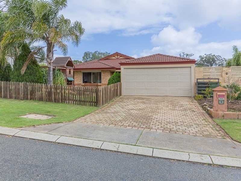 14 Garrett Corner, Parmelia WA 6167