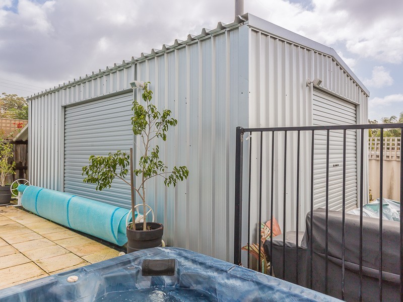 14 Garrett Corner, Parmelia WA 6167