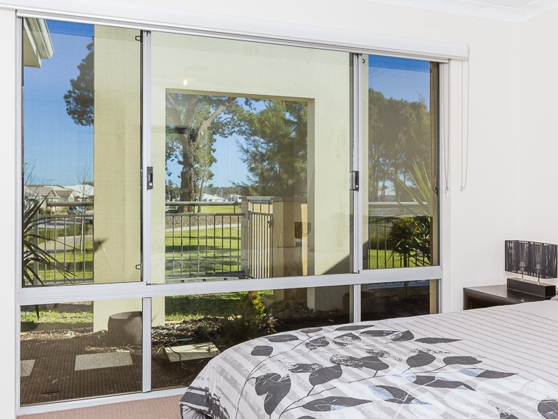 16 Topaz Lane, Wellard WA 6170