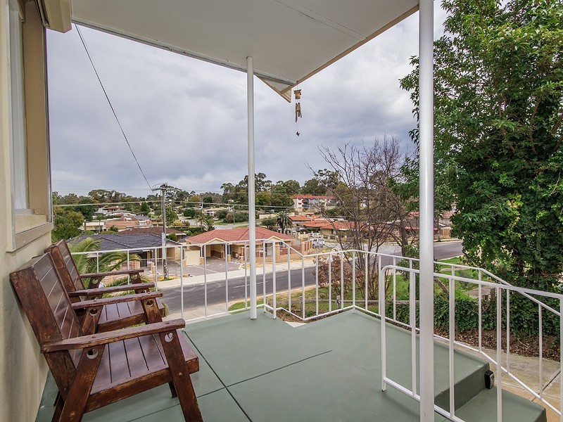 21 Hennessy Avenue, Orelia WA 6167