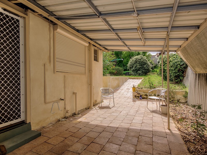 21 Hennessy Avenue, Orelia WA 6167