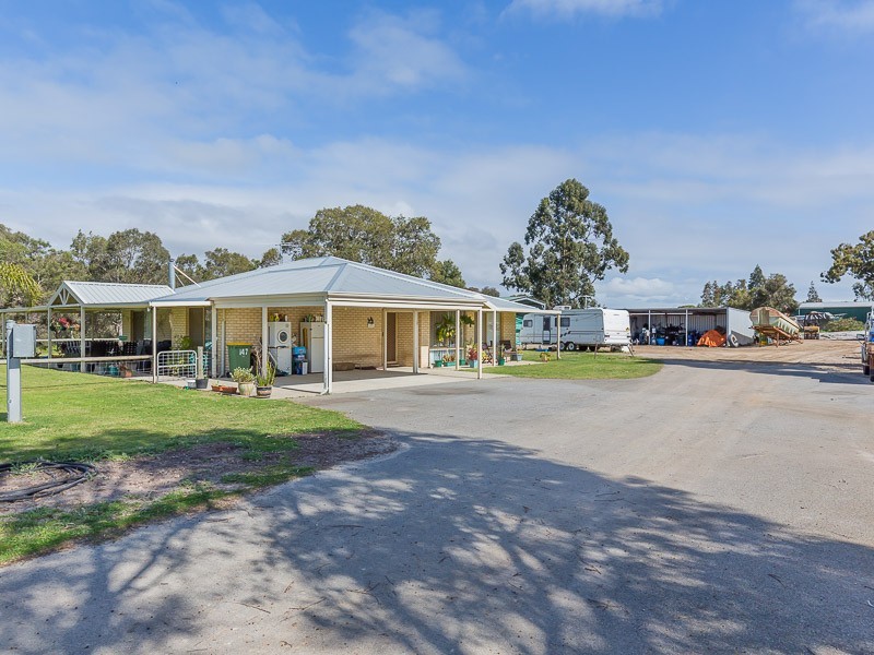 147 Banksia Road, Wellard WA 6170