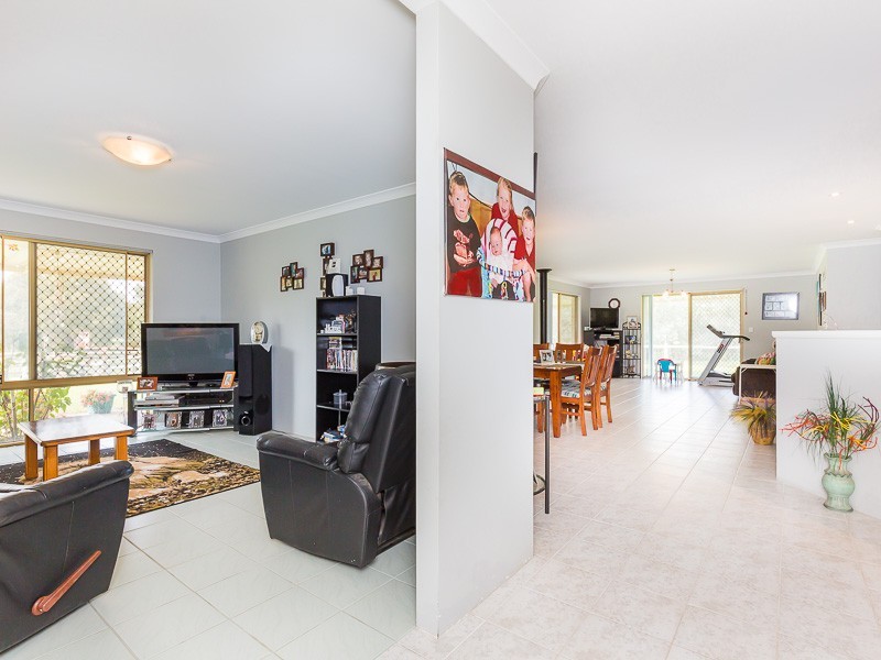 147 Banksia Road, Wellard WA 6170