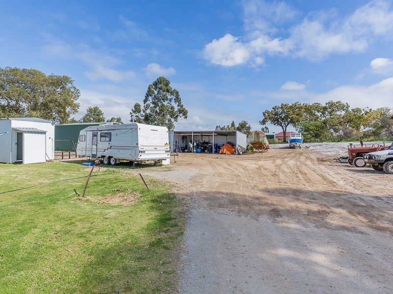 147 Banksia Road, Wellard WA 6170