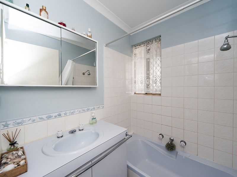 10 Porter Gardens, Leda WA 6170