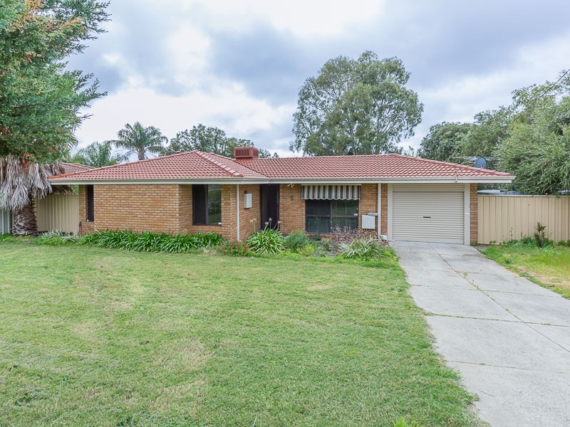6 Parmelia Avenue, Parmelia WA 6167