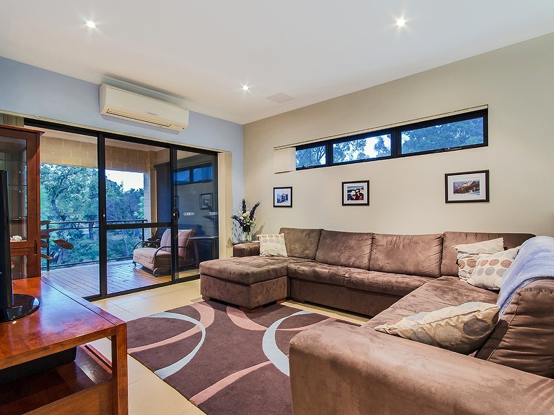 9 Charvil Mews, Wellard WA 6170