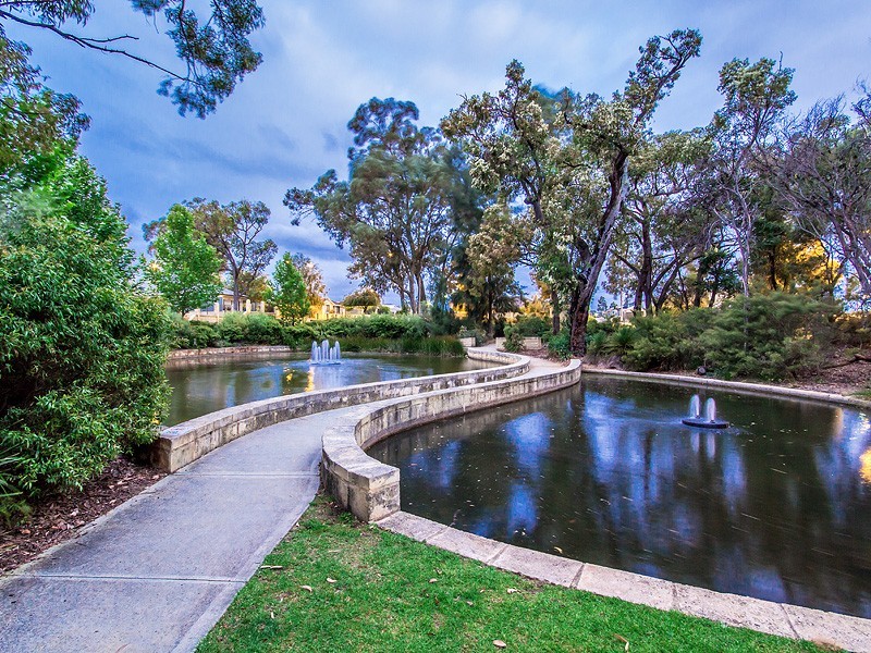 9 Charvil Mews, Wellard WA 6170