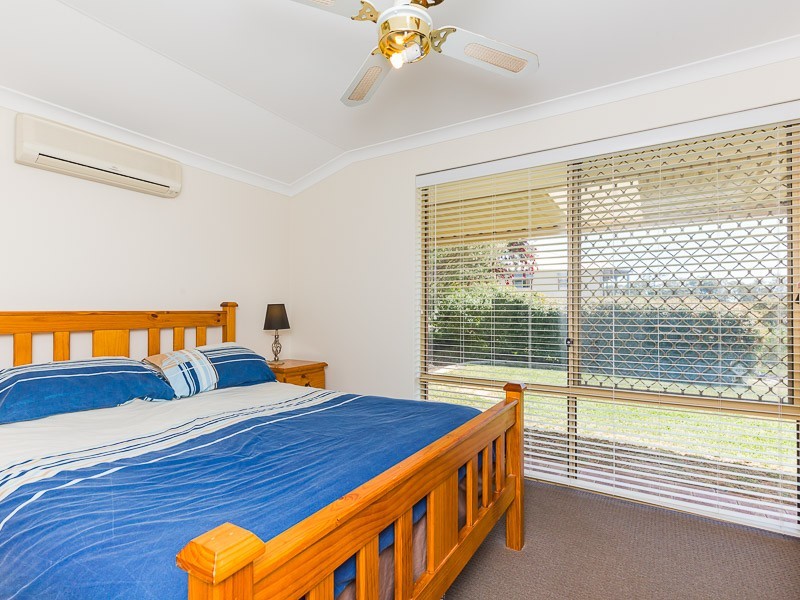 15 Brignell Gardens, Parmelia WA 6167