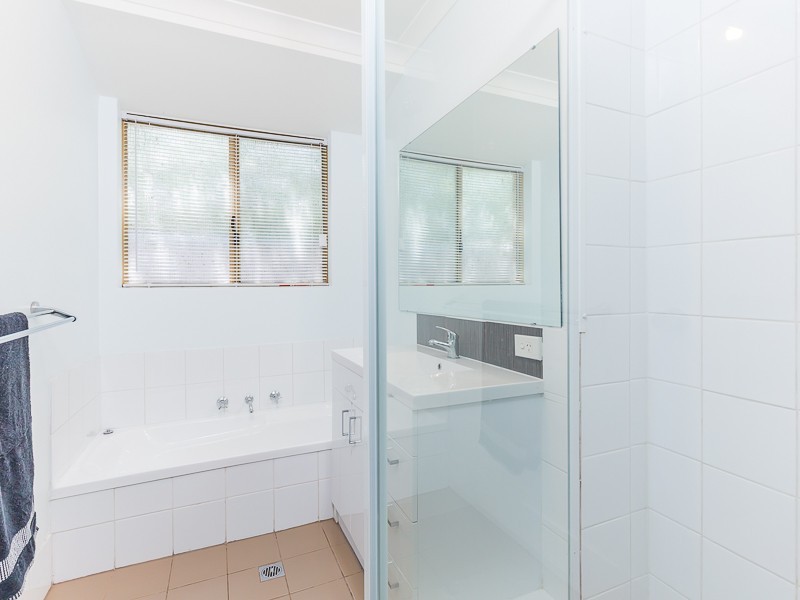 1 Werloo Court, Leda WA 6170