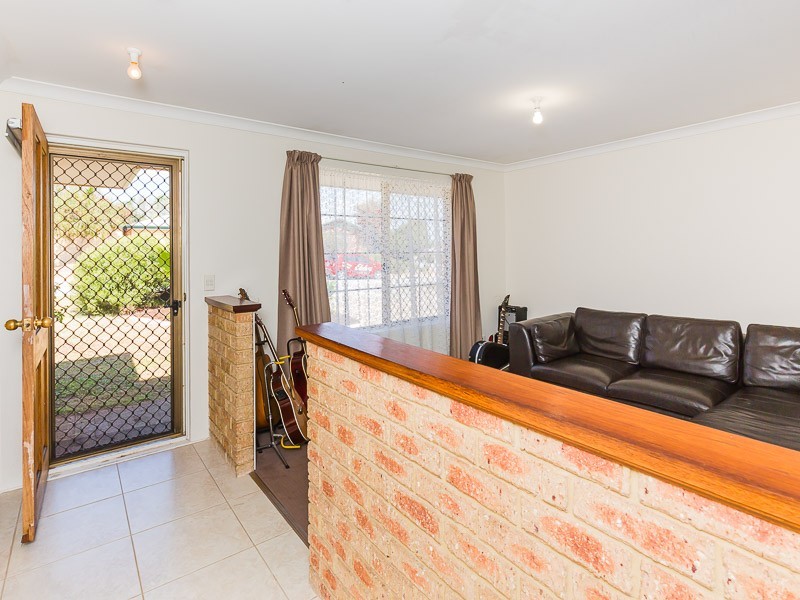 1 Werloo Court, Leda WA 6170