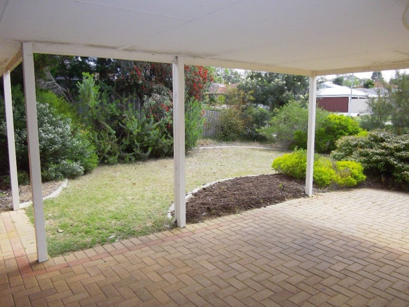 133 Challenger Avenue, Parmelia WA 6167