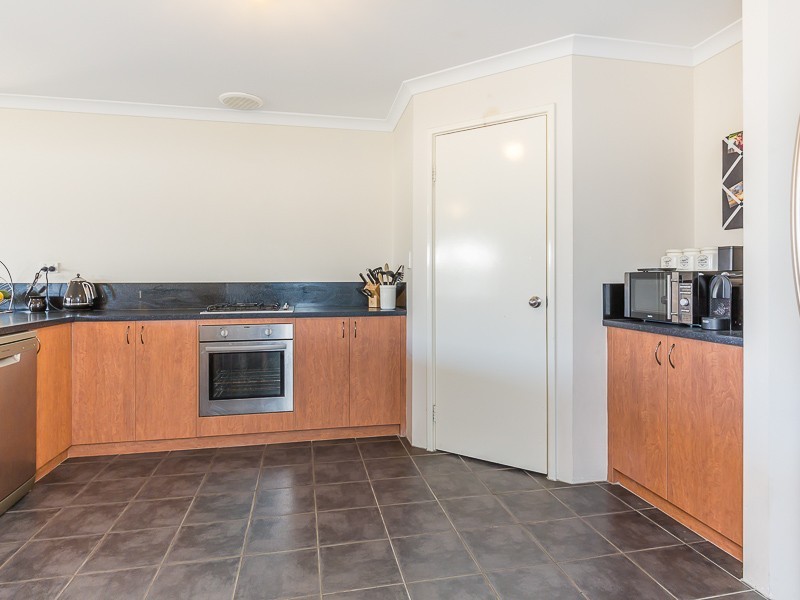 10 Silverline Bend, Bertram WA 6167