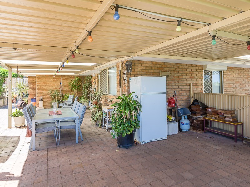 11 Berrett Place, Parmelia WA 6167