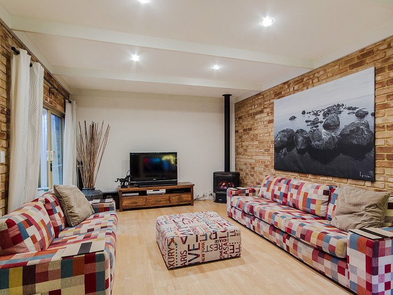 20 Fendam Street, Waikiki WA 6169