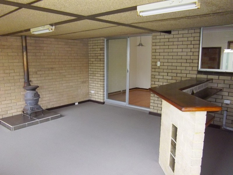 24 Casserley Way, Orelia WA 6167