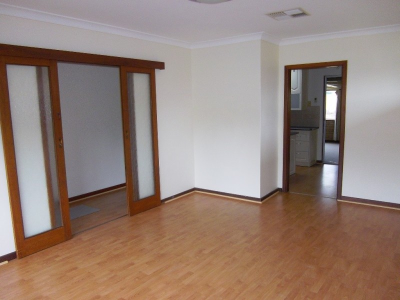 24 Casserley Way, Orelia WA 6167