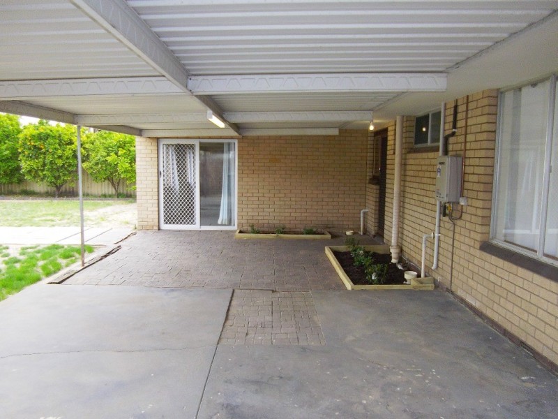 24 Casserley Way, Orelia WA 6167