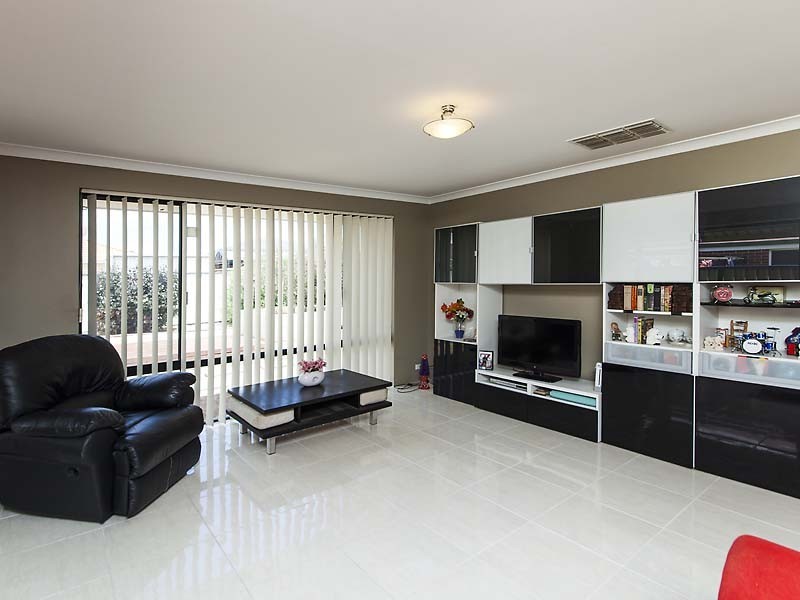 36 Centennial Avenue, Bertram WA 6167
