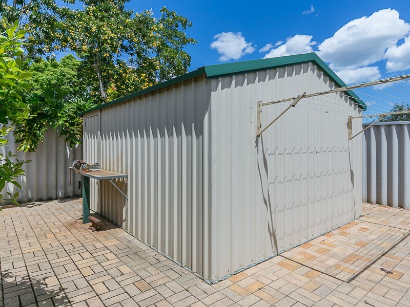 4 Gilling Place, Orelia WA 6167