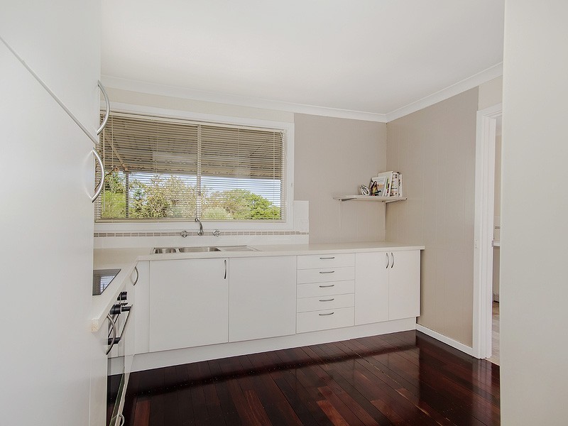 5 Maydwell Way, Calista WA 6167