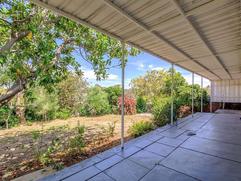 5 Maydwell Way, Calista WA 6167