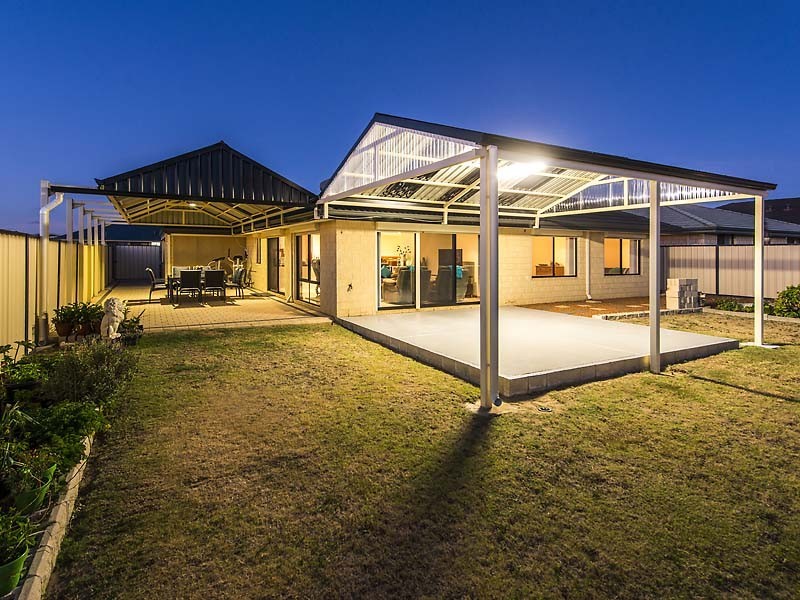 6 Leeuwin Chase, Bertram WA 6167