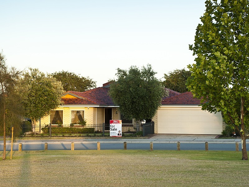 9 Ascot Parkway, Bertram WA 6167
