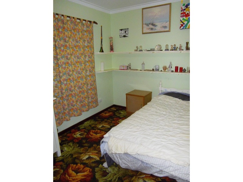 34 Tanson Road, Parmelia WA 6167