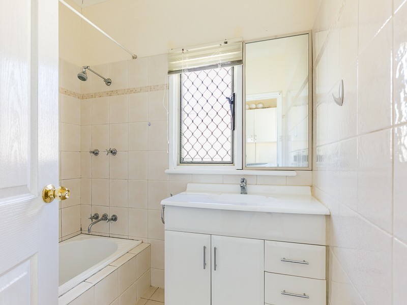 38 Summerton Road, Calista WA 6167