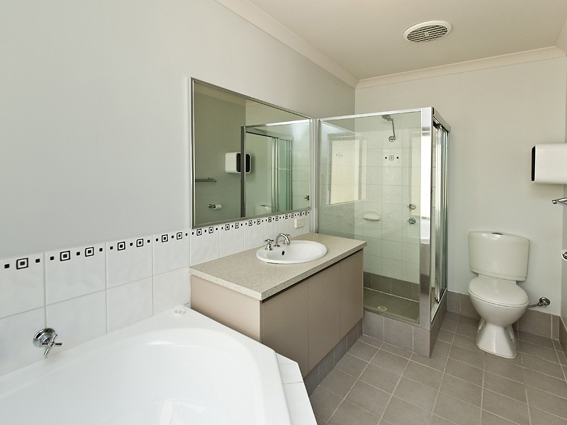 47 Minstrell Road, Bertram WA 6167