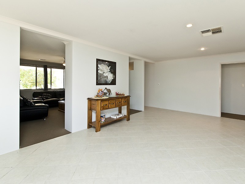 47 Minstrell Road, Bertram WA 6167