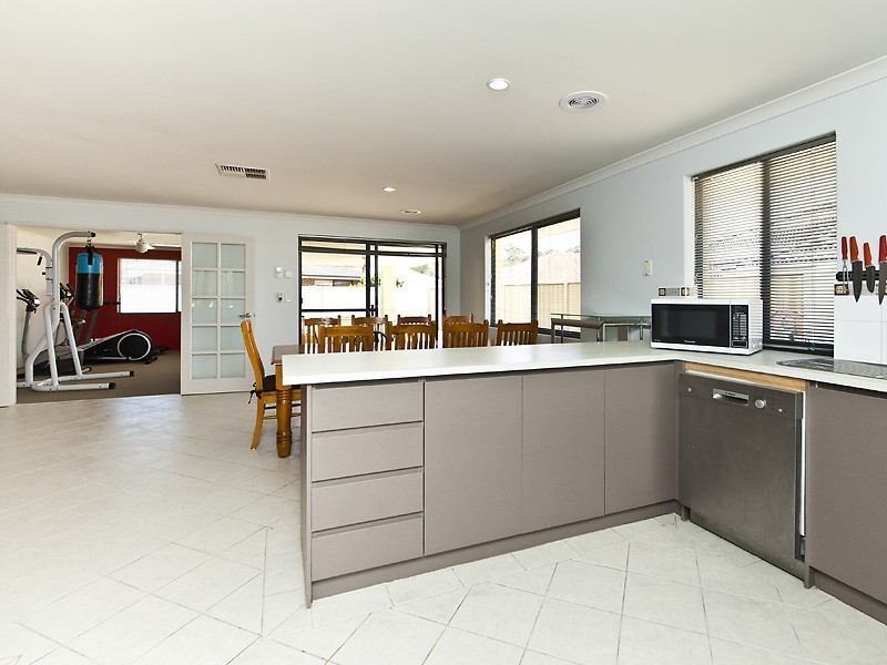 47 Minstrell Road, Bertram WA 6167