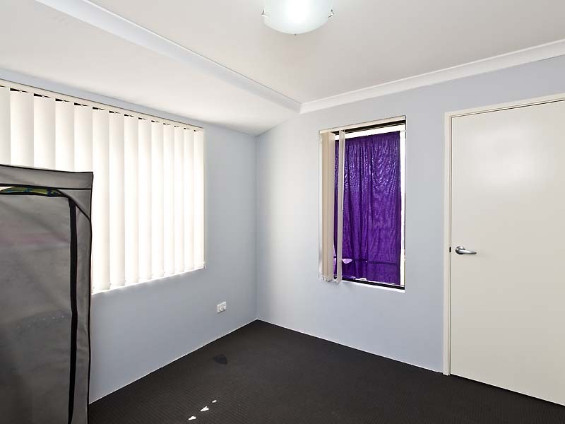 6 Camballin Loop, Bertram WA 6167