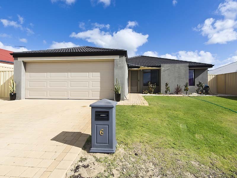 6 Camballin Loop, Bertram WA 6167