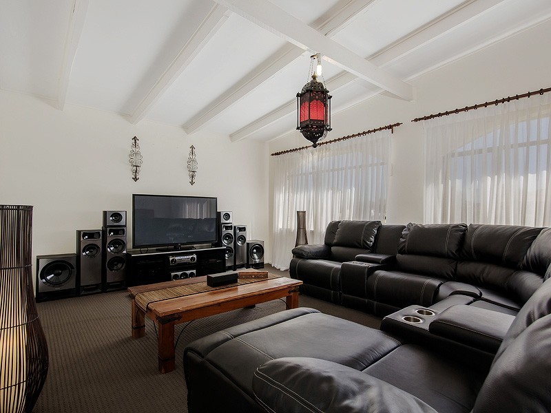 3 Lancier Place, Rockingham WA 6168