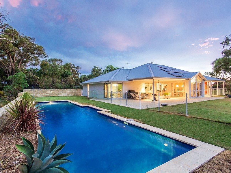 73 Beauchamp Loop, Wellard WA 6170