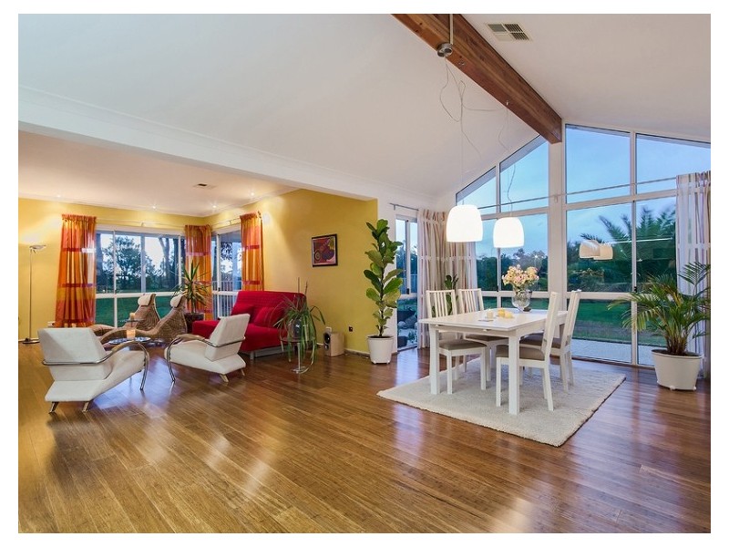 73 Beauchamp Loop, Wellard WA 6170