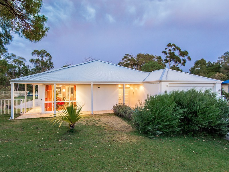73 Beauchamp Loop, Wellard WA 6170