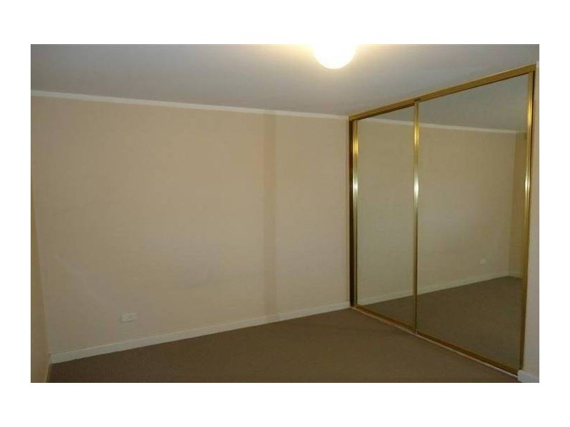 Unit 9, 15 Pudney Place, Orelia WA 6167