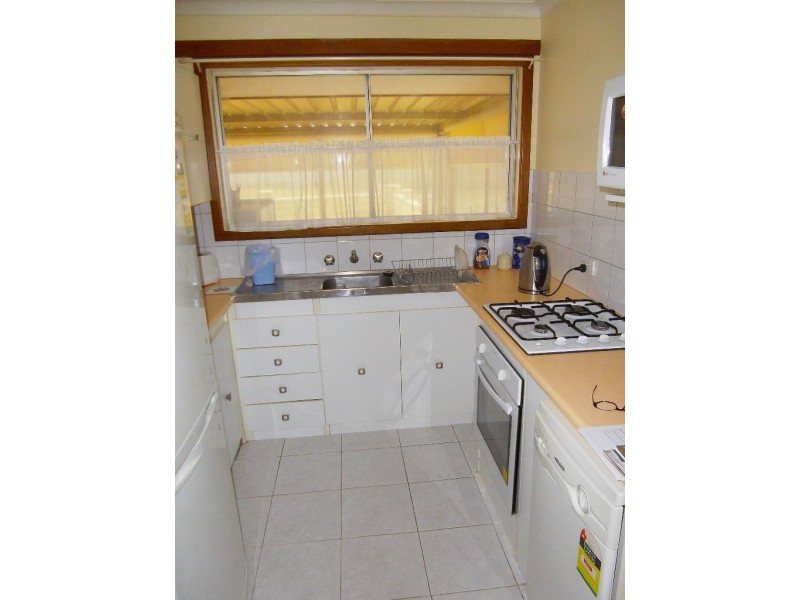 21 Cowling Way, Parmelia WA 6167