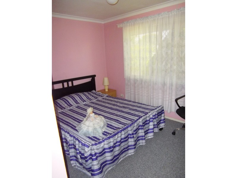 21 Cowling Way, Parmelia WA 6167